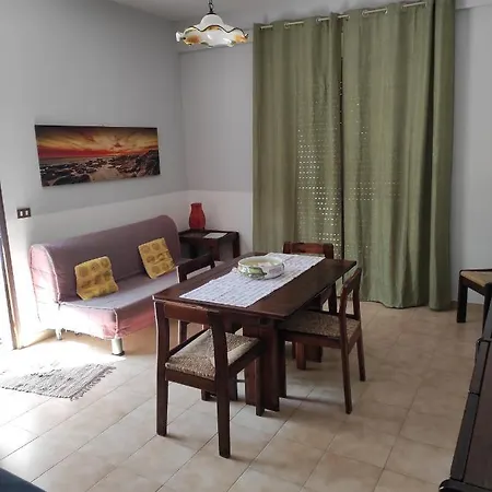 Nyaraló Antigone Holiday House *